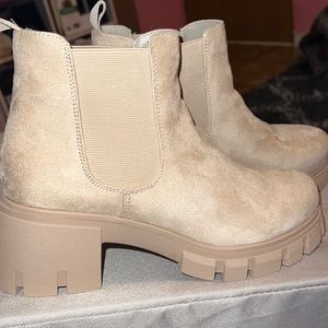 Platform boots